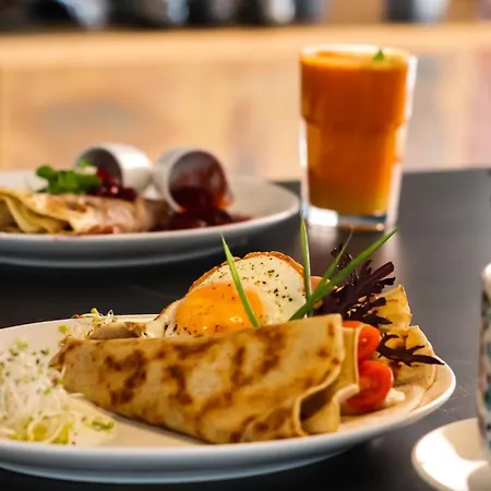 Urban Chic - Cozy And Stylish - Rondo Onz - Pereca Lejlighed *