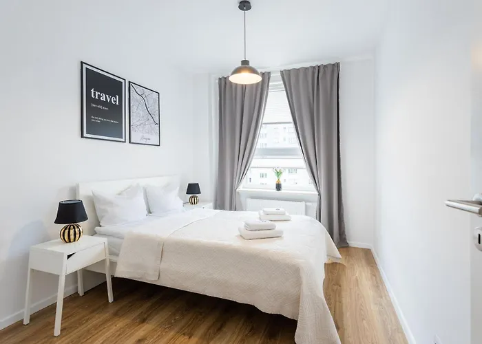 Urban Chic - Cozy And Stylish - Rondo Onz - Pereca Warsaw