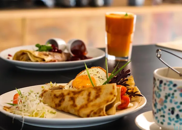 Urban Chic - Cozy And Stylish - Rondo Onz - Pereca Apartment *